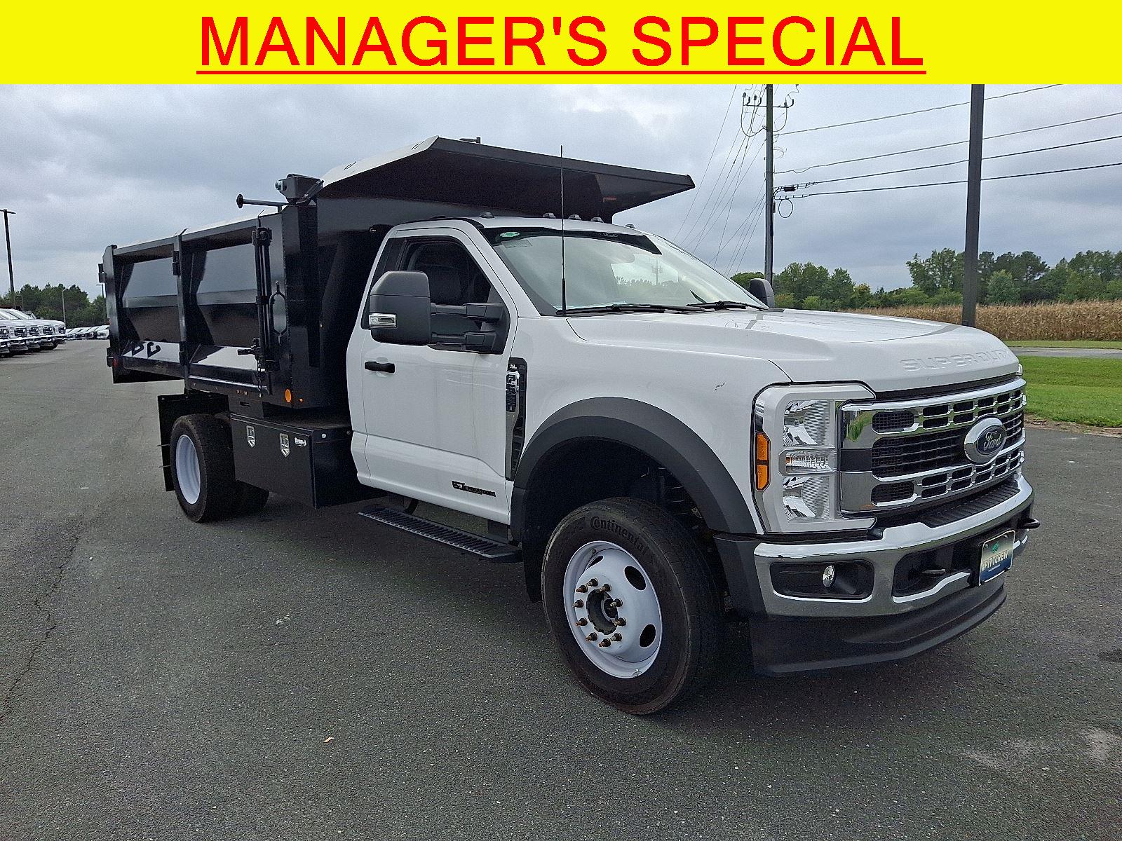 2024 Ford Super Duty F-550 DRW XL