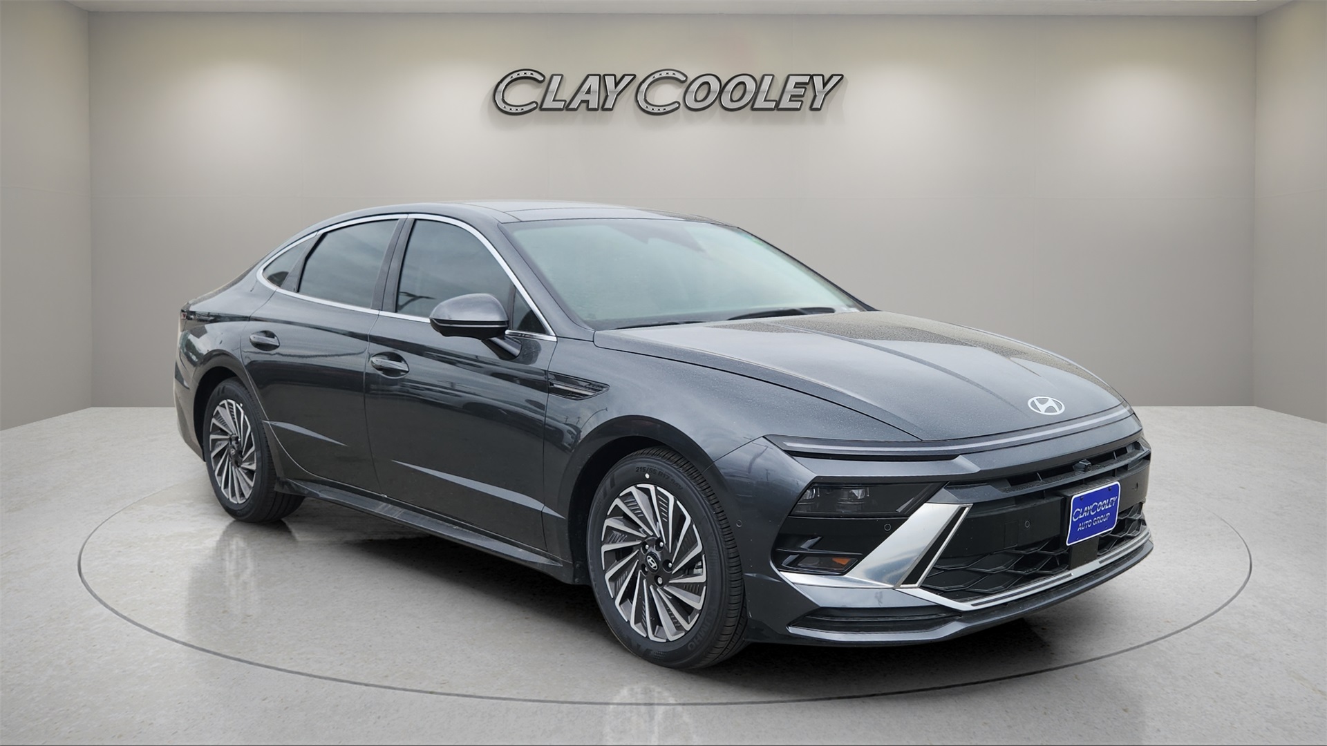 2025 Hyundai Sonata Hybrid