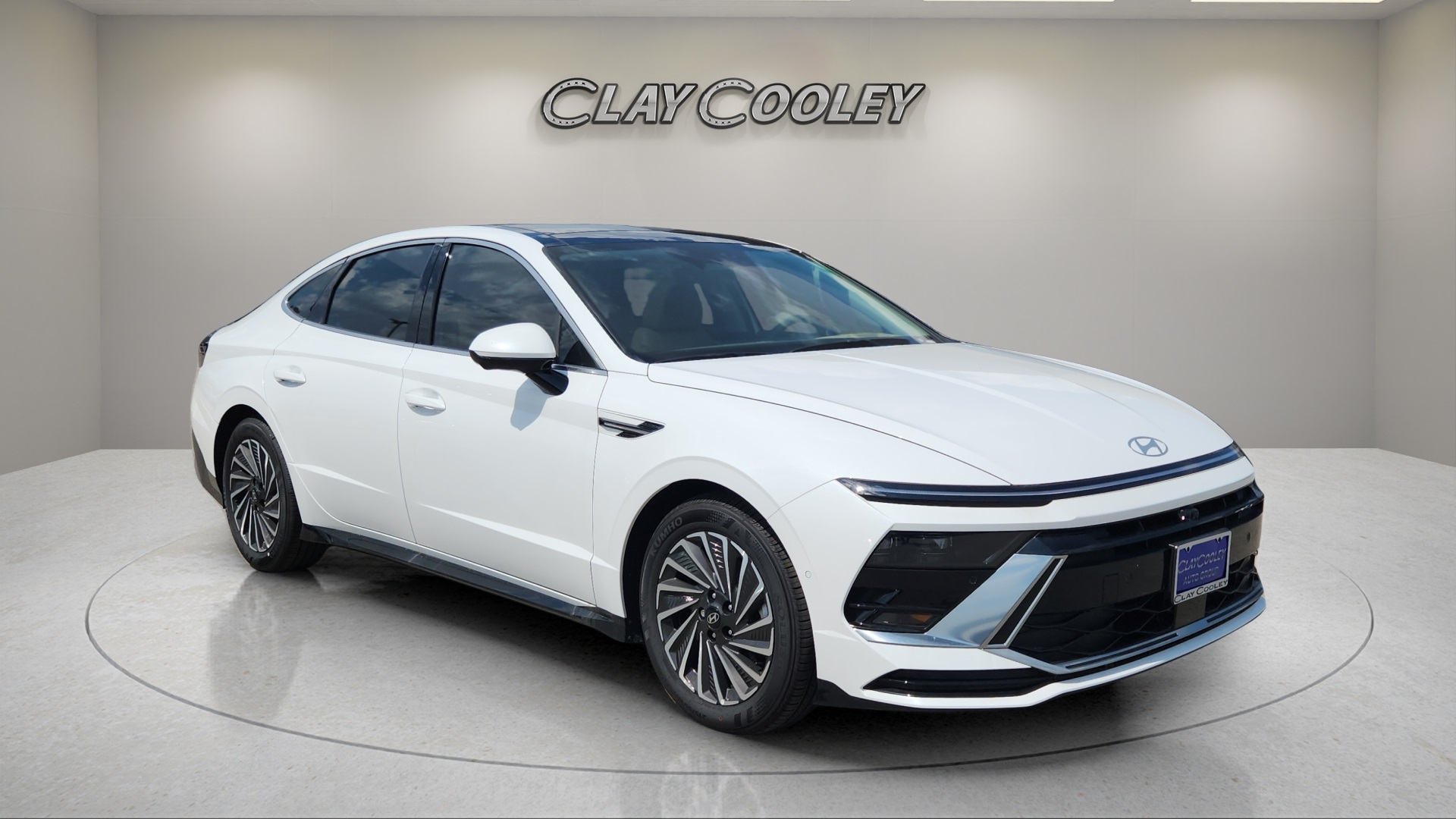 2025 Hyundai Sonata Hybrid