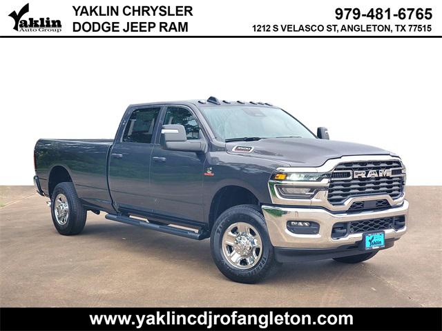 2025 Ram 3500 RAM 3500 TRADESMAN CREW CAB 4X4 8' BOX