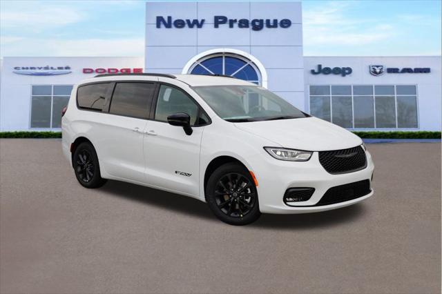 2025 Chrysler Pacifica