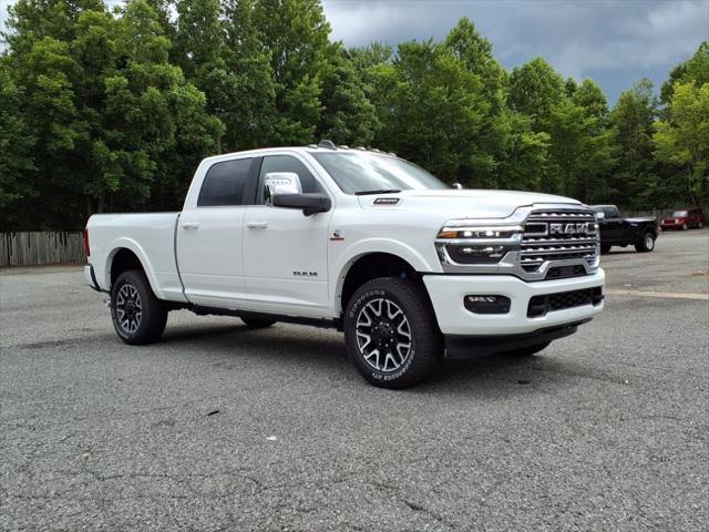 2025 Ram 2500 RAM 2500 LIMITED LONGHORN CREW CAB 4X4 6'4' BOX