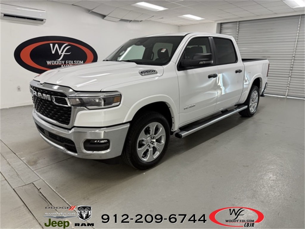 2026 Ram 1500 BIG HORN CREW CAB 4X4 5'7 BOX