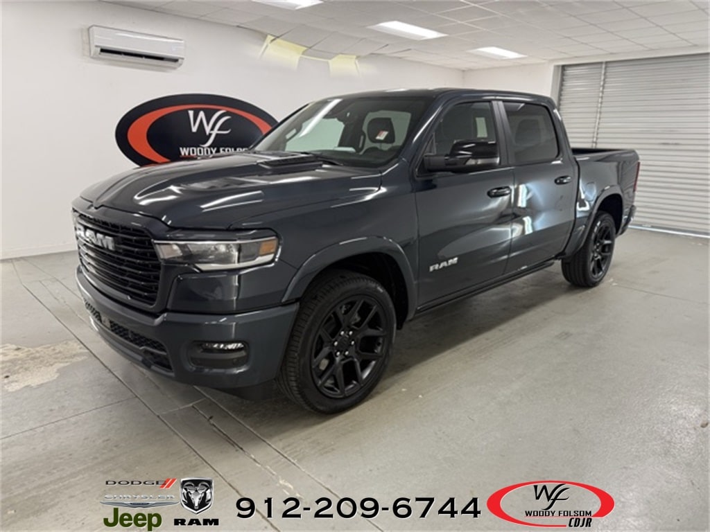 2026 Ram 1500 LARAMIE CREW CAB 4X4 5'7 BOX