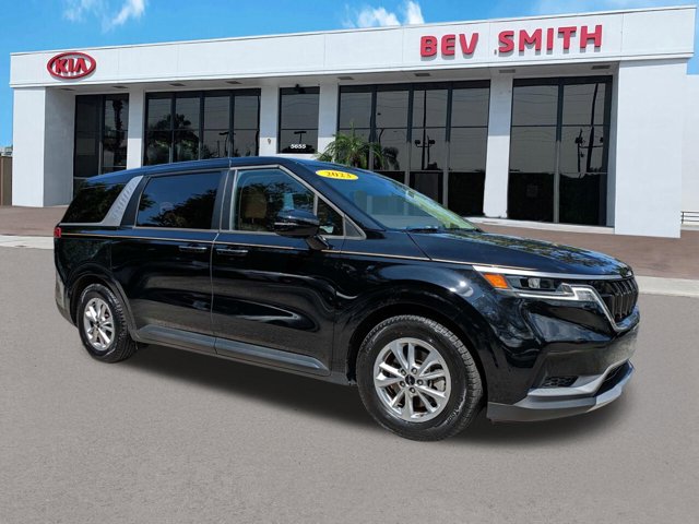 2023 Kia Carnival