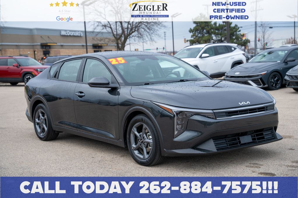 2025 Kia K4 EX
