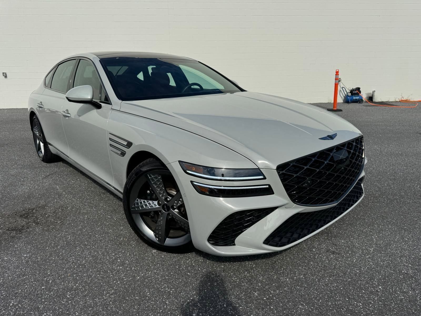 2025 Genesis G80