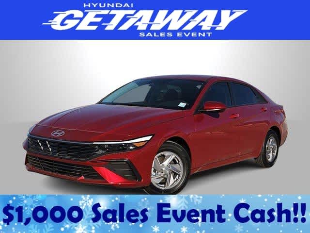 2025 Hyundai Elantra SE IVT