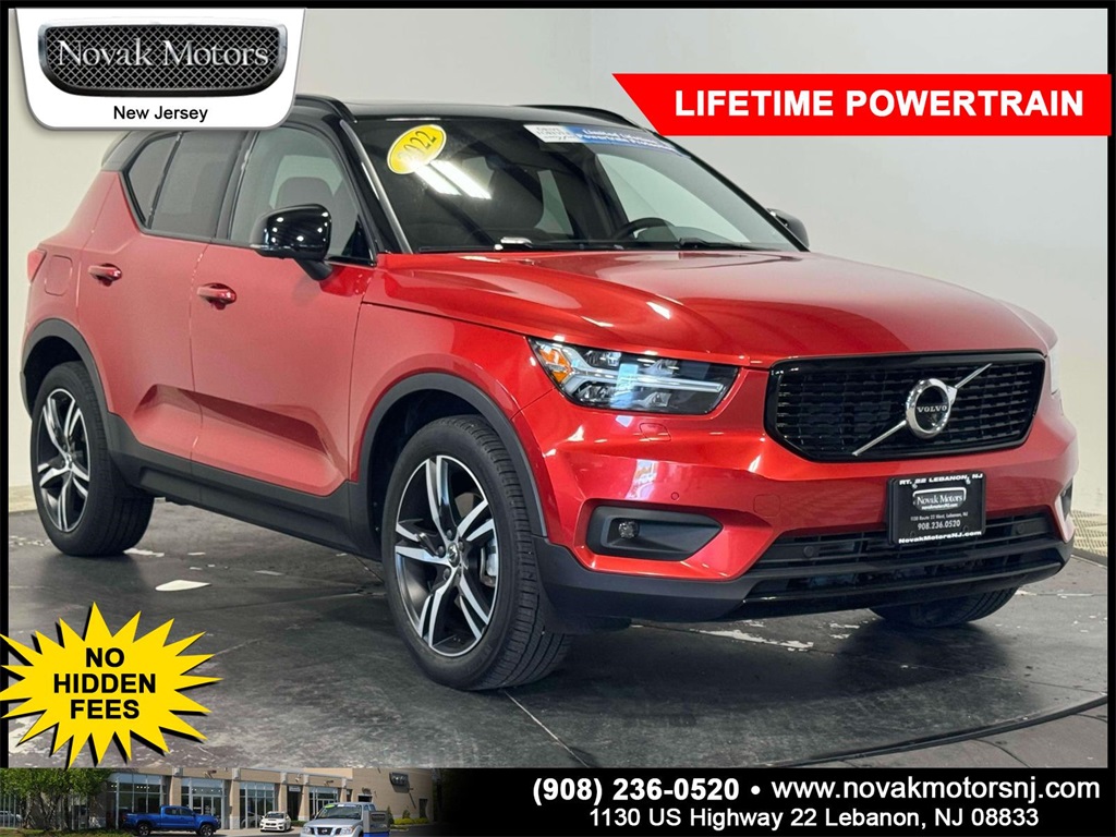 2022 Volvo XC40