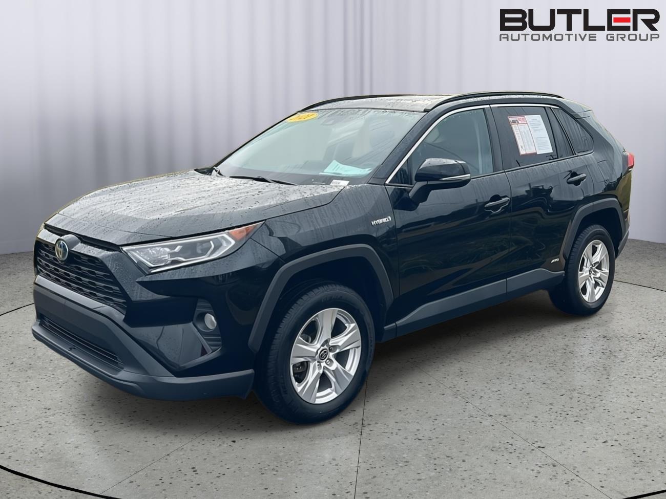 2021 Toyota RAV4 Hybrid XLE