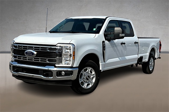 2026 Ford Super Duty F-250 SRW XLT