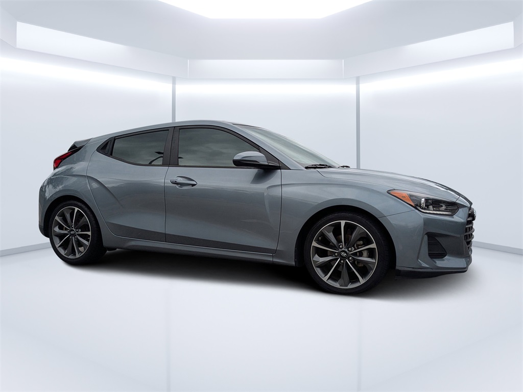 2020 Hyundai Veloster