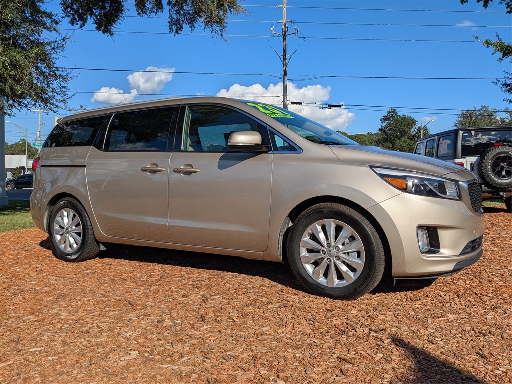 2015 Kia Sedona