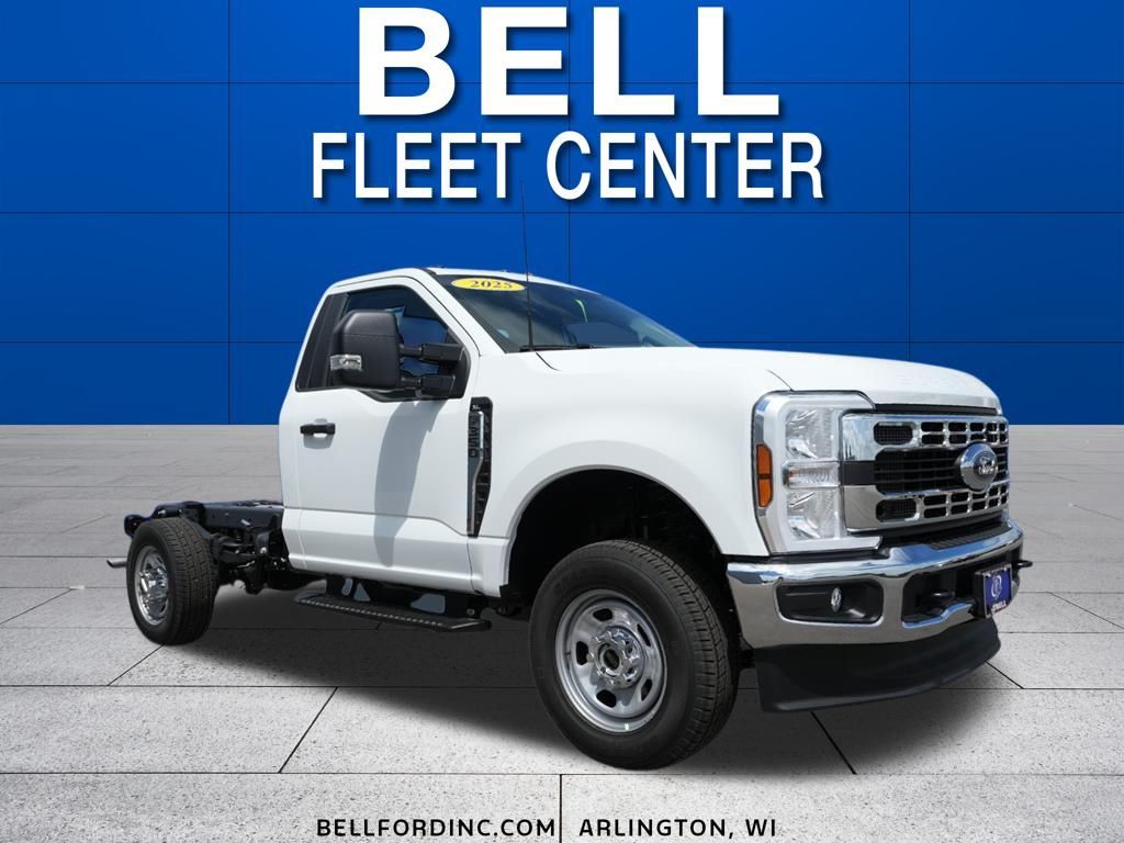 2025 Ford Super Duty F-350 SRW XL