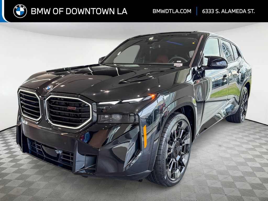 2026 BMW Xm