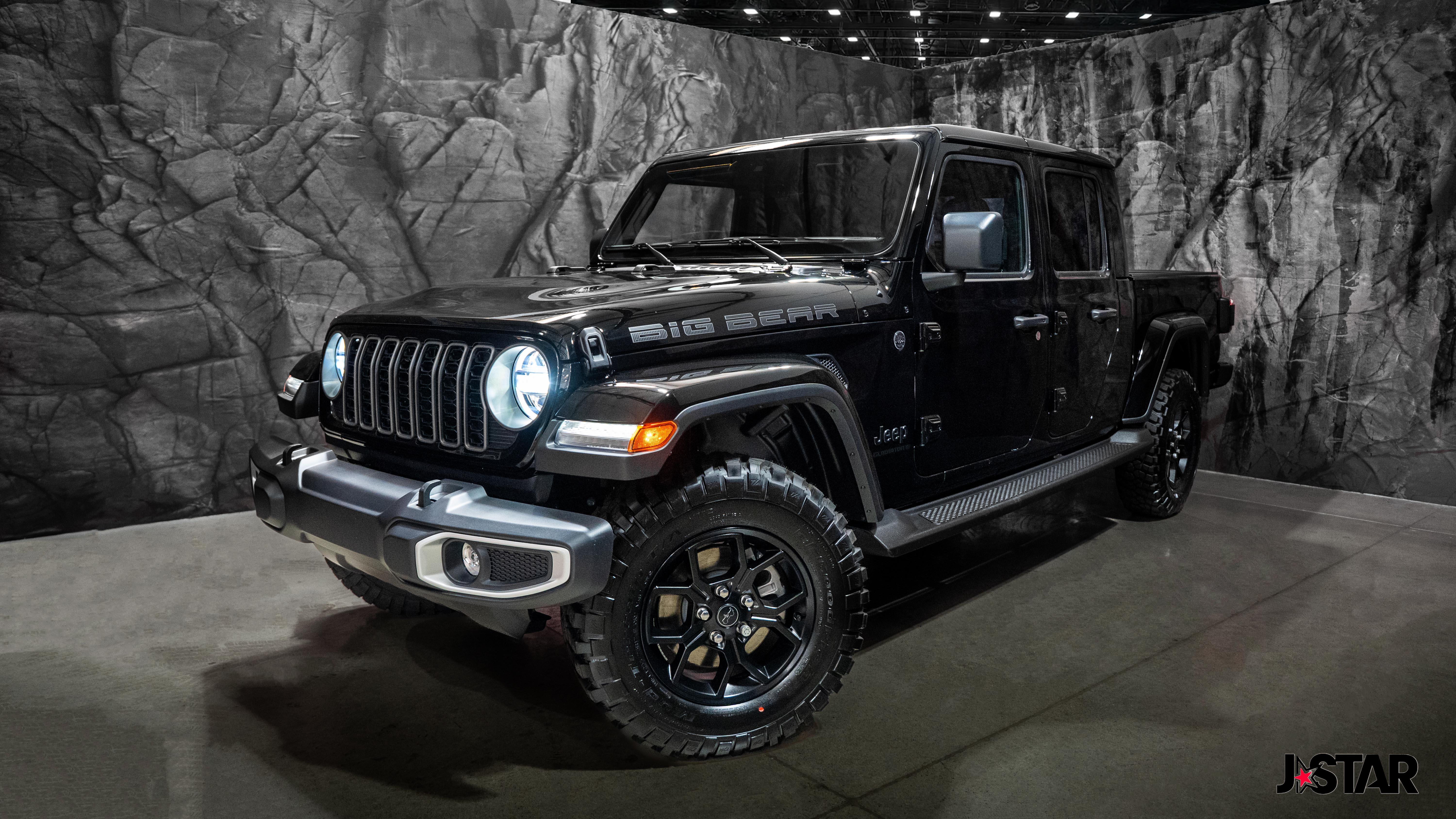 2025 Jeep Gladiator