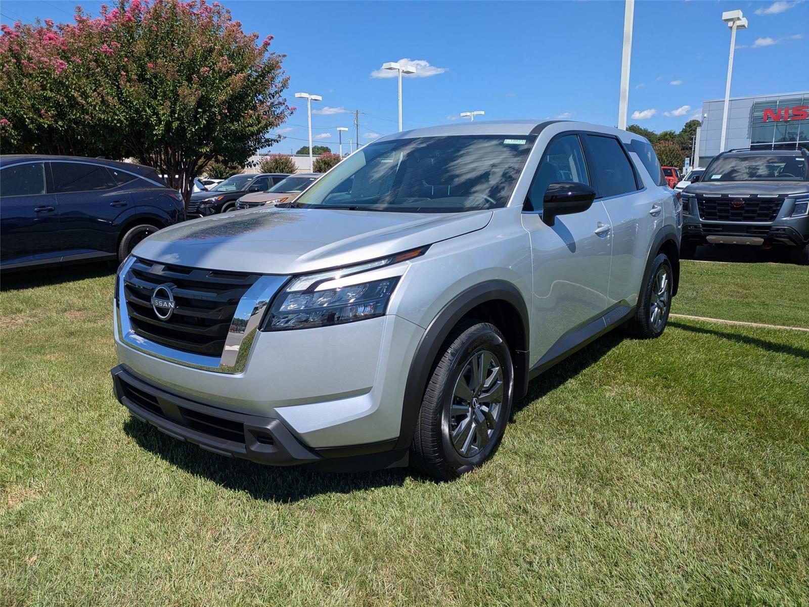 2025 Nissan Pathfinder