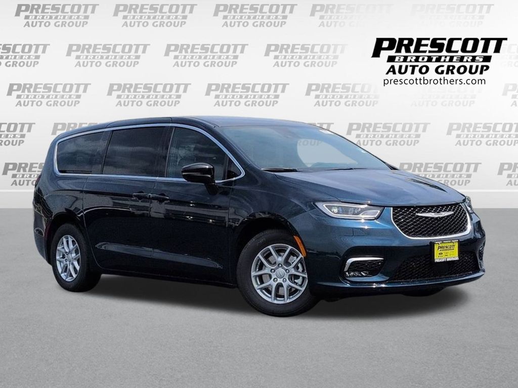 2025 Chrysler Pacifica