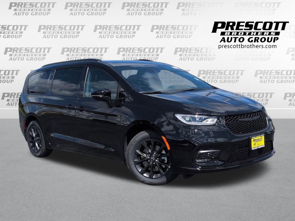 2025 Chrysler Pacifica