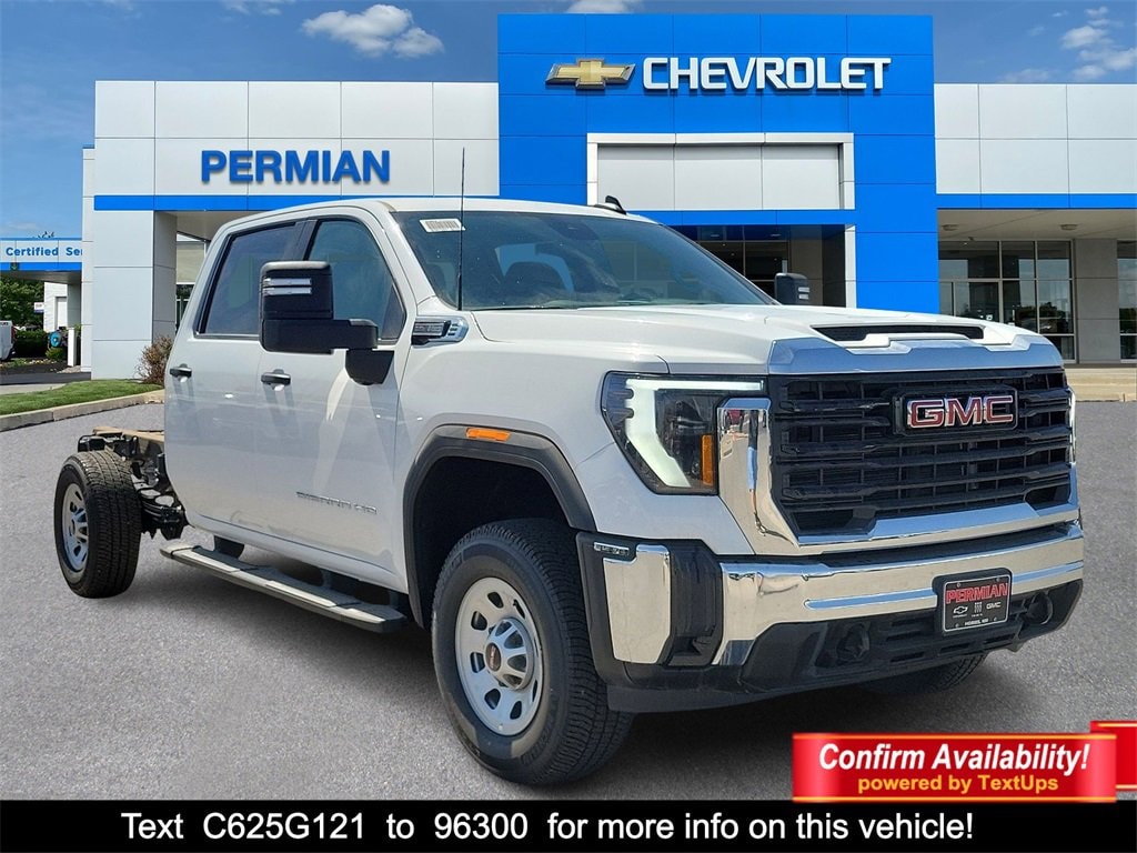 2025 GMC Sierra 3500HD Pro