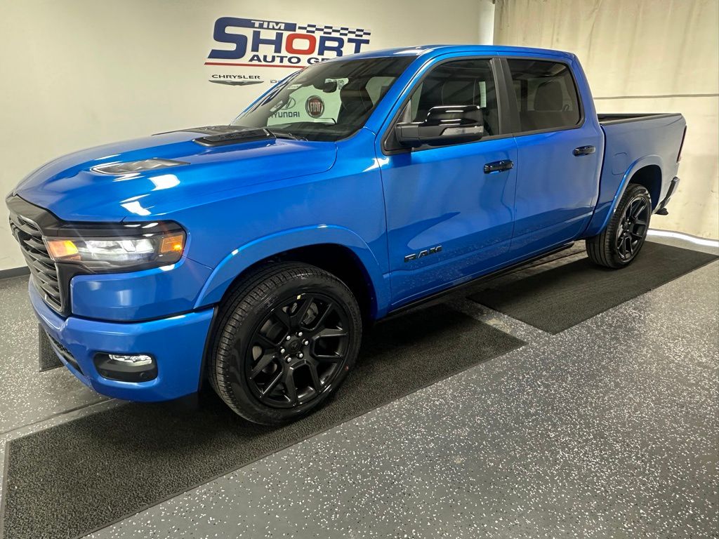 2026 Ram 1500 LARAMIE CREW CAB 4X4 5'7 BOX