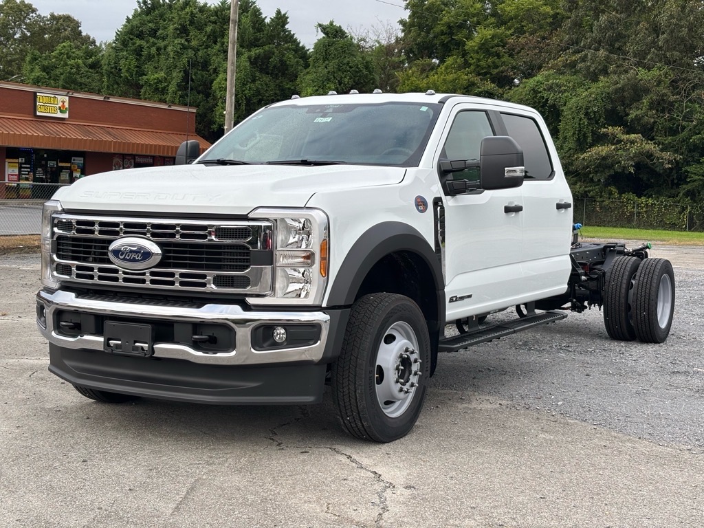 2025 Ford Super Duty F-450 Drw