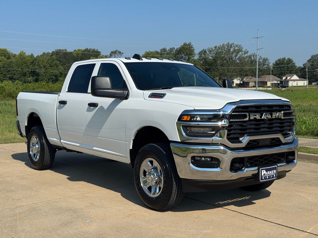 2026 Ram 2500 TRADESMAN CREW CAB 4X4 6'4 BOX