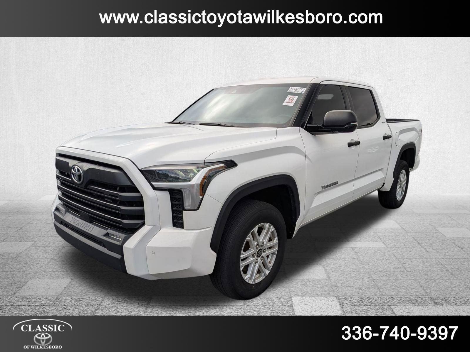 2022 Toyota Tundra 4WD SR5