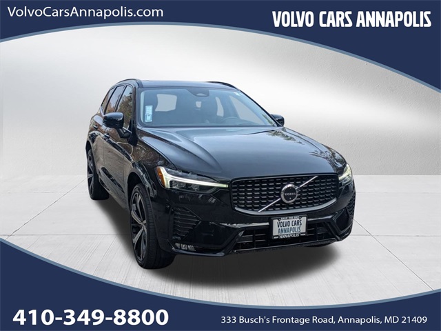 2023 Volvo XC60 B5 Ultimate Dark Theme