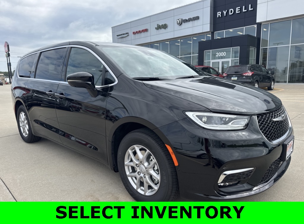 2026 Chrysler Pacifica