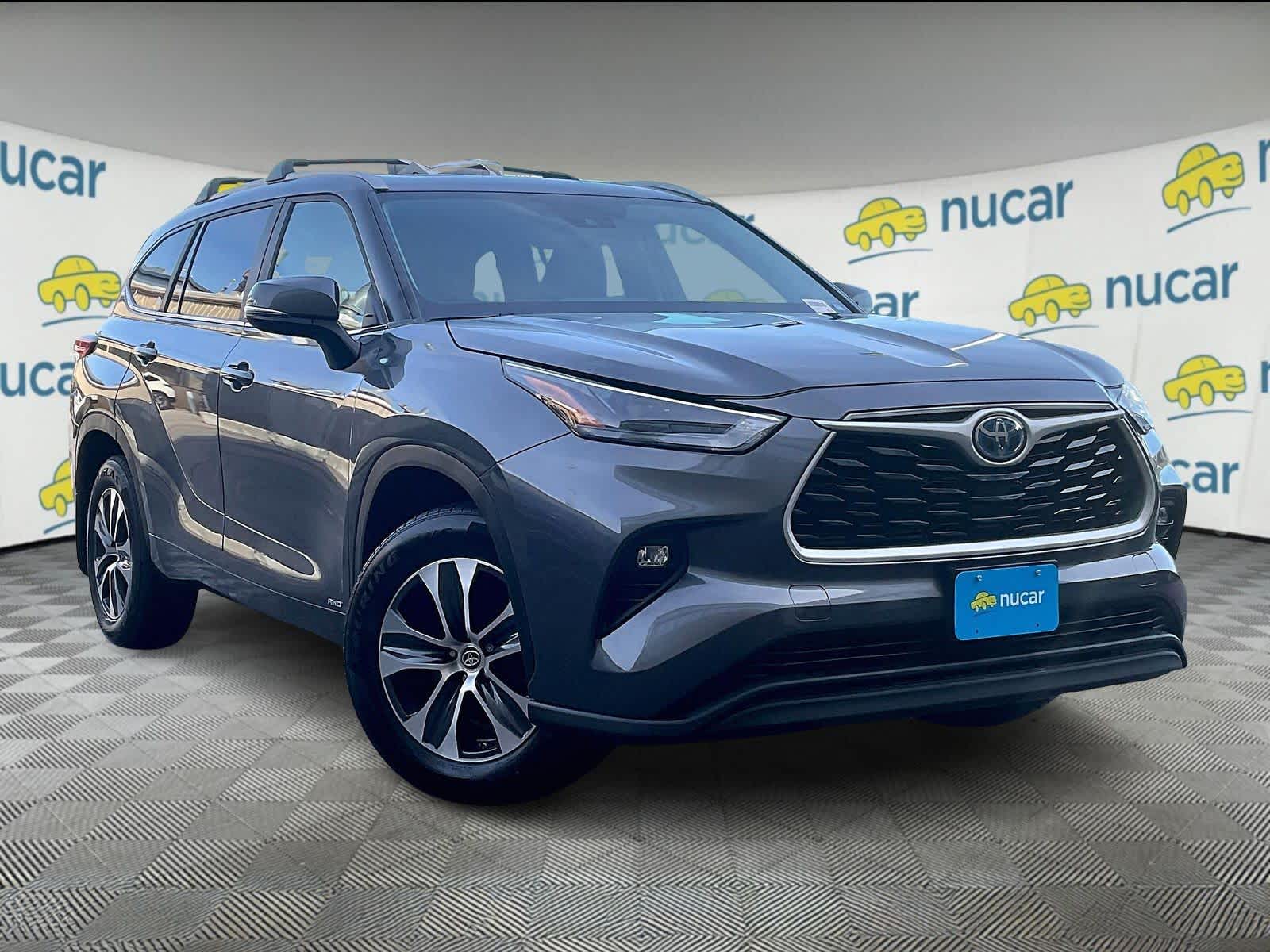 2023 Toyota Highlander Hybrid XLE AWD (Natl)