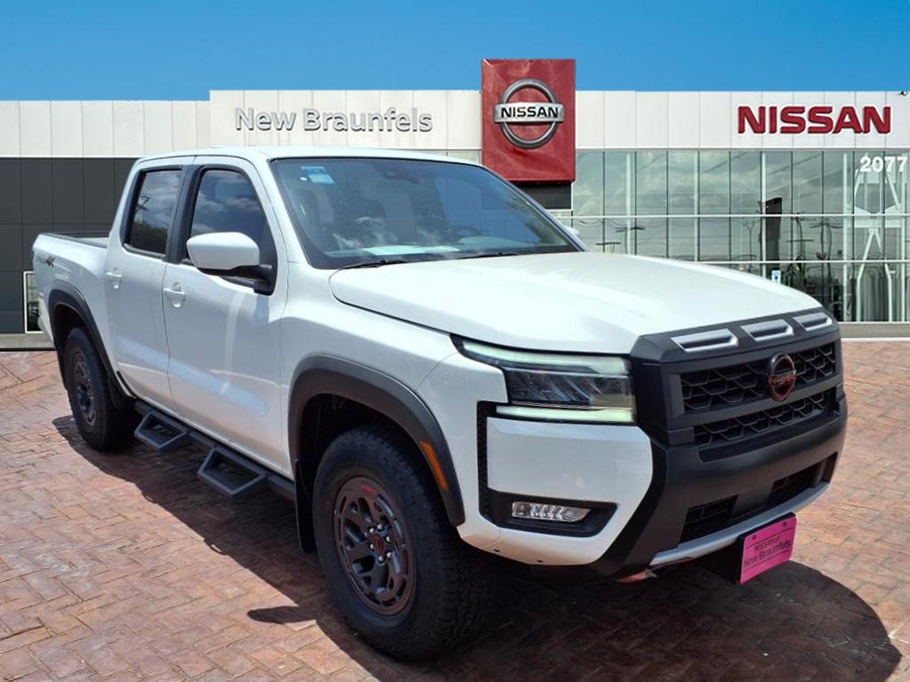 2025 Nissan Frontier