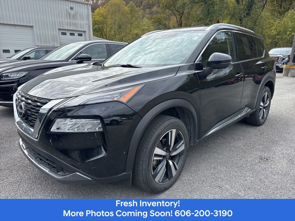 2023 Nissan Rogue SL