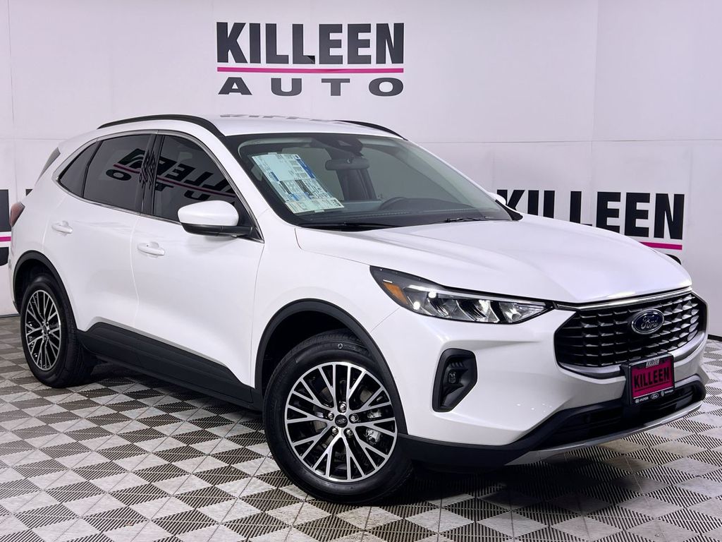 2025 Ford Escape