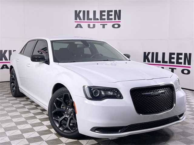 2019 Chrysler 300