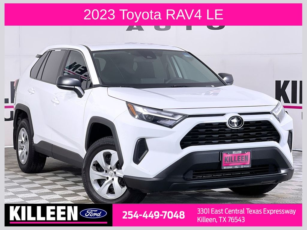 2023 Toyota RAV4 LE