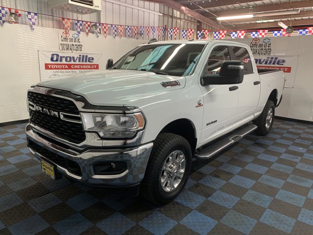 2023 Ram 2500 Big Horn 4x4 Crew Cab