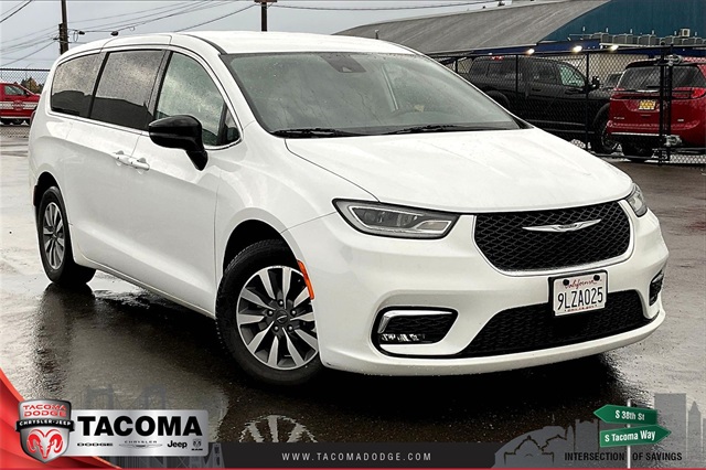 2024 Chrysler Pacifica