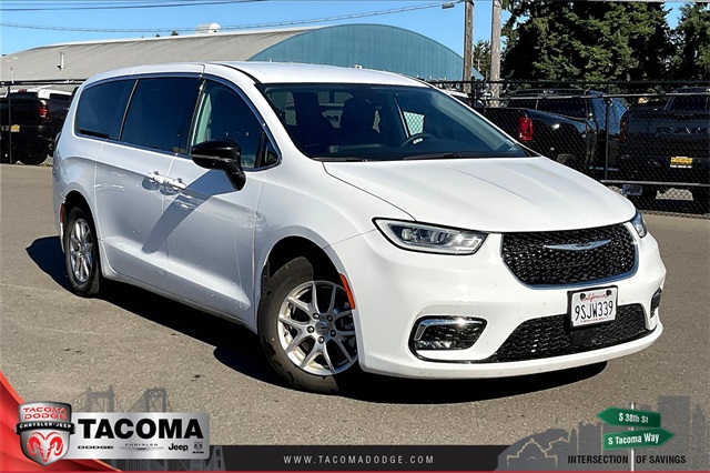2024 Chrysler Pacifica
