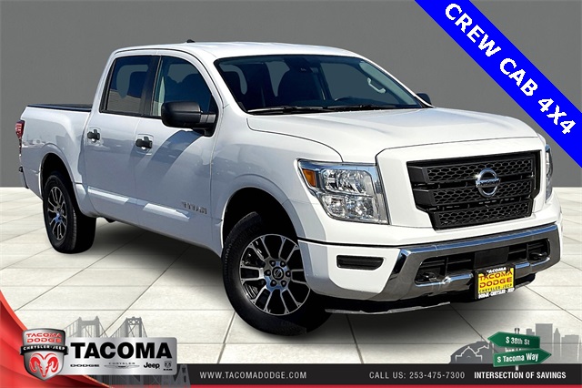 2022 Nissan Titan