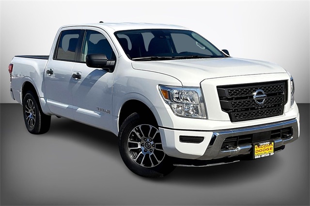 2022 Nissan Titan