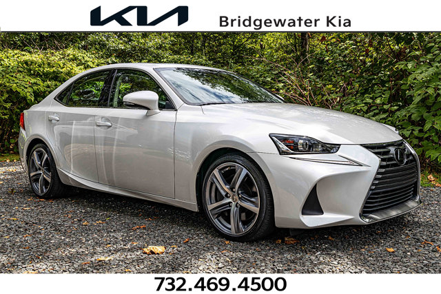 2019 Lexus IS