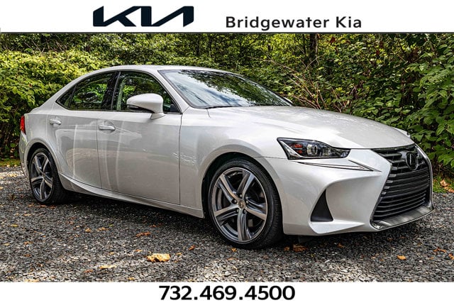 2019 Lexus IS