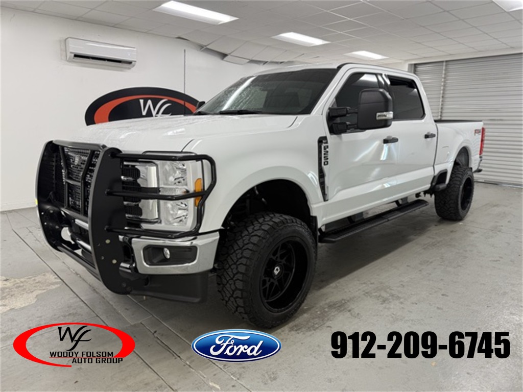 2023 Ford Super Duty F-250 SRW XLT