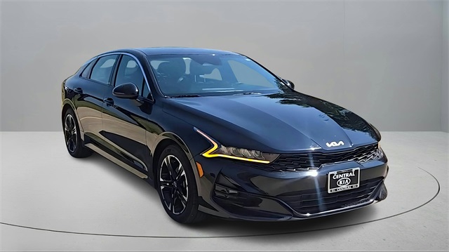 2022 Kia K5
