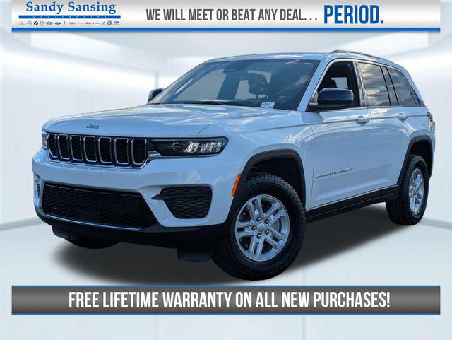 2025 Jeep Grand Cherokee GRAND CHEROKEE LAREDO 4X4