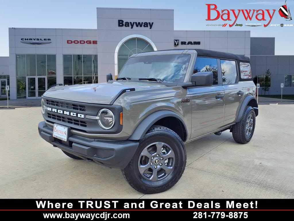 2025 Ford Bronco Base