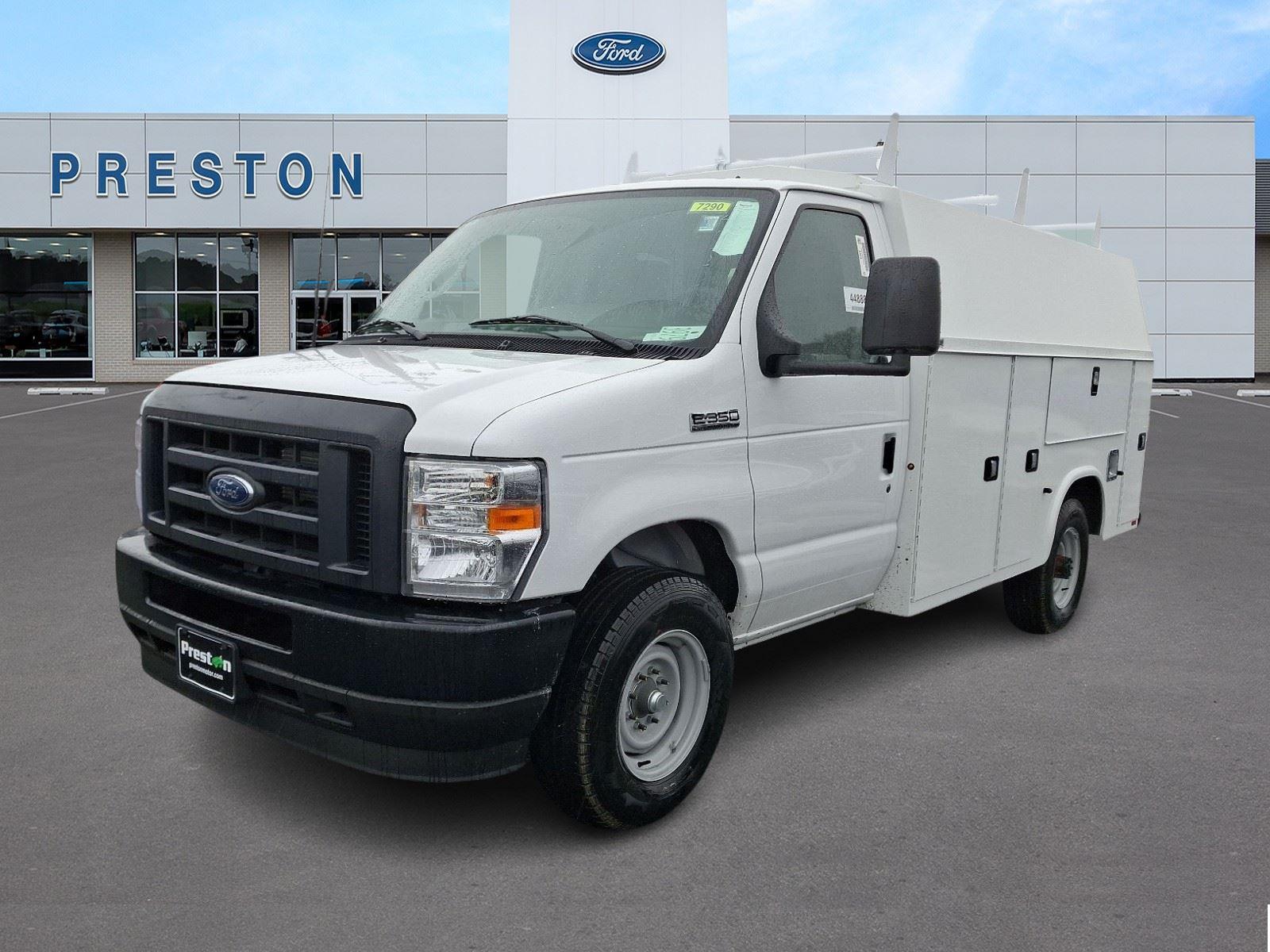 2025 Ford E-series Cutaway
