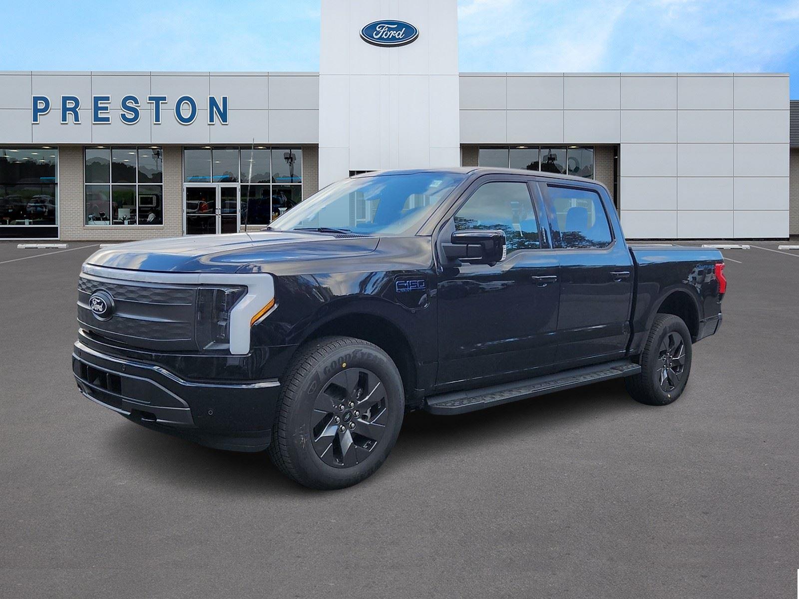 2025 Ford F-150 Lightning