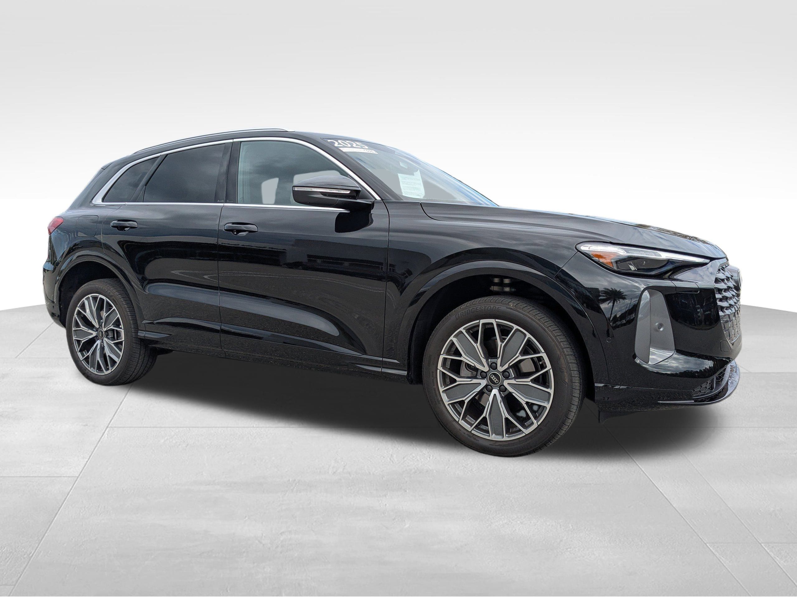 2025 Audi Q5 Premium Plus